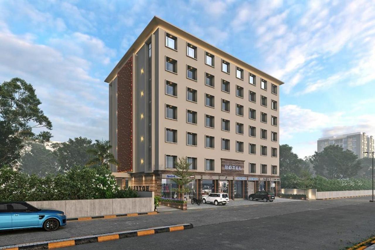 The Sky Imperial Hotel Kailash Jāmnagar Extérieur photo